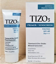 Load image into Gallery viewer, Tizo3 Primer/Sunscreen Tinted SPF 40 BB cream