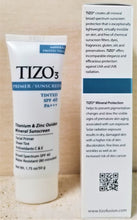 Load image into Gallery viewer, Tizo3 Primer/Sunscreen Tinted SPF 40 BB cream